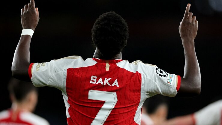 Saka fires Arsenal past Sevilla