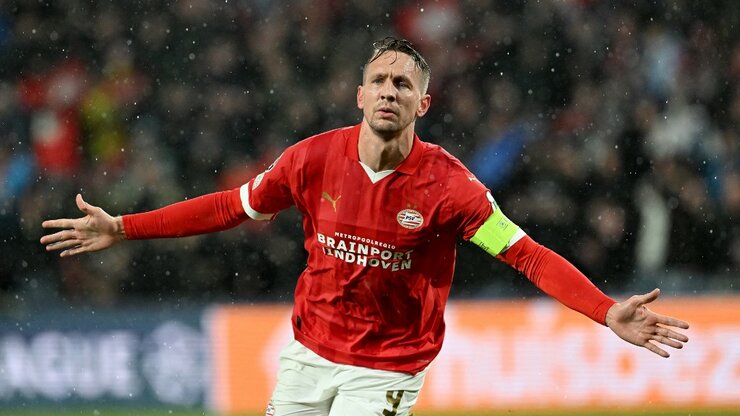 PSV edge past Lens